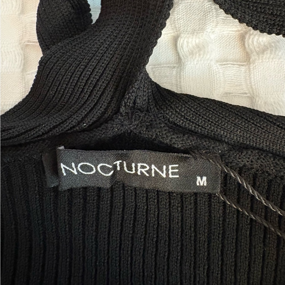 Black Ribbed Cross-Strap Tank Top - Picture 5 of 7